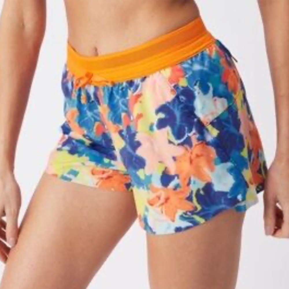Janji Women's Multicolor Transit Tech Unlined 3.5" Inseam Shorts - Size S